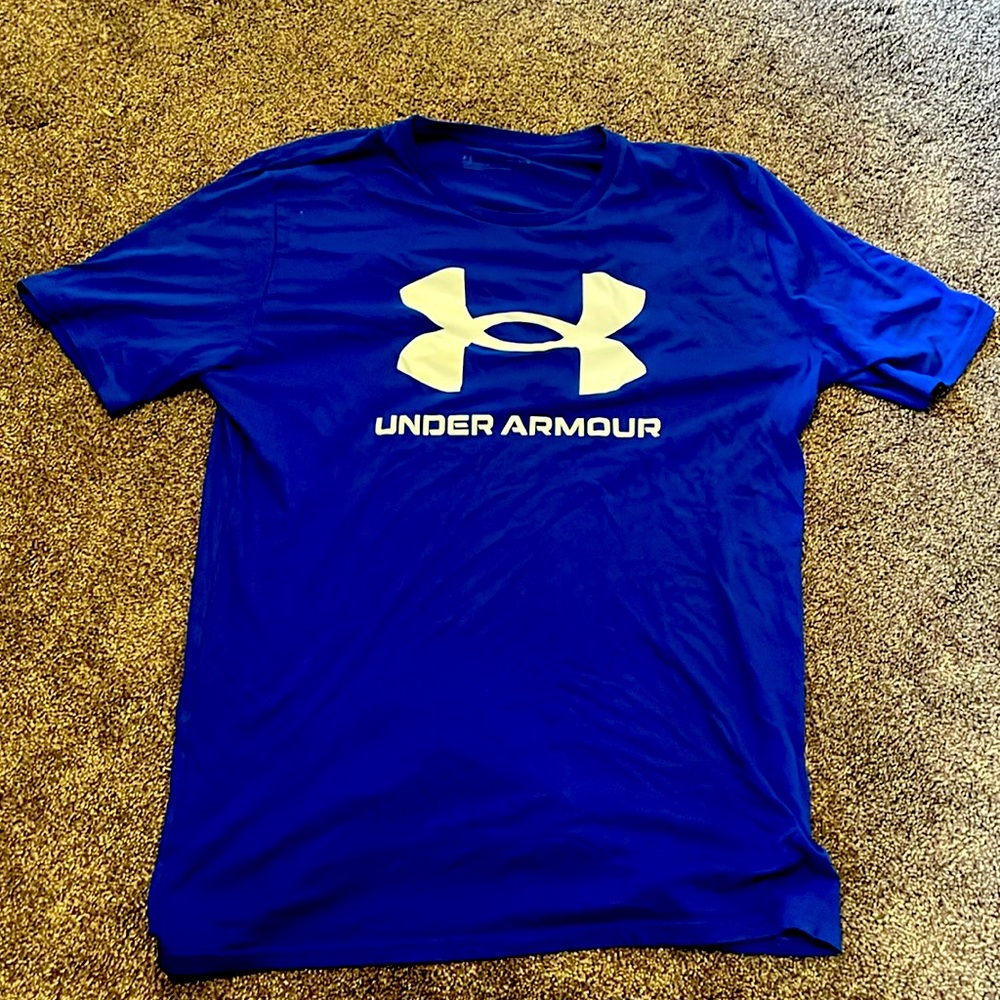 Under Armor Compression T-Shirt Size Medium, Slightly Used
